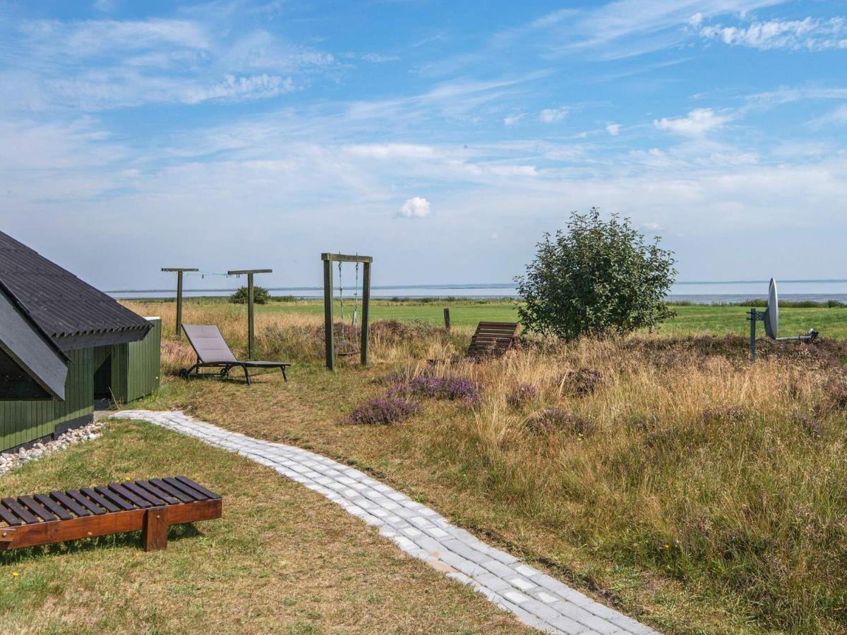 6 Person Holiday Home In R M Tagholm ภายนอก รูปภาพ